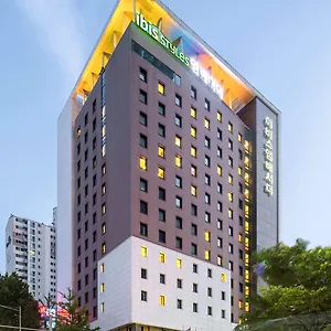 Ibis Styles Ambassador Gangnam Otel