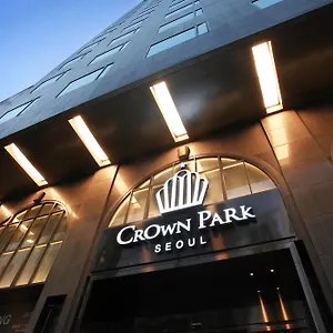 Crown Park Myeongdong Otel